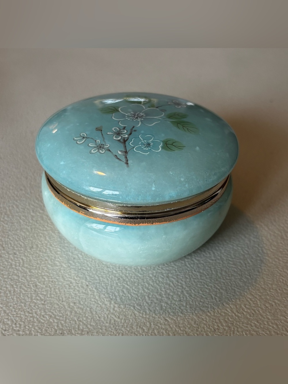 Green Floral Alabaster Trinket Box Lidded Keepsake Jewelry Box 3.5" Diameter
